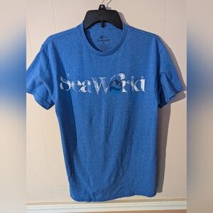 Sea World T-Shirt M Blue Retro Shamu Killer Whale Orca Amusement Park Dolphins